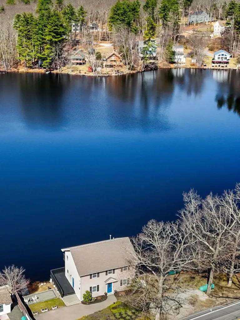 105 Shadow Lake Road Salem NH 03079