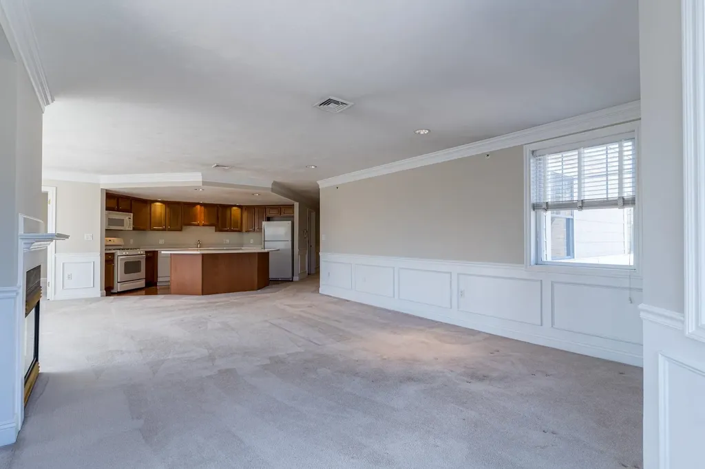 1 Sterling Hill Lane Exeter NH 03833