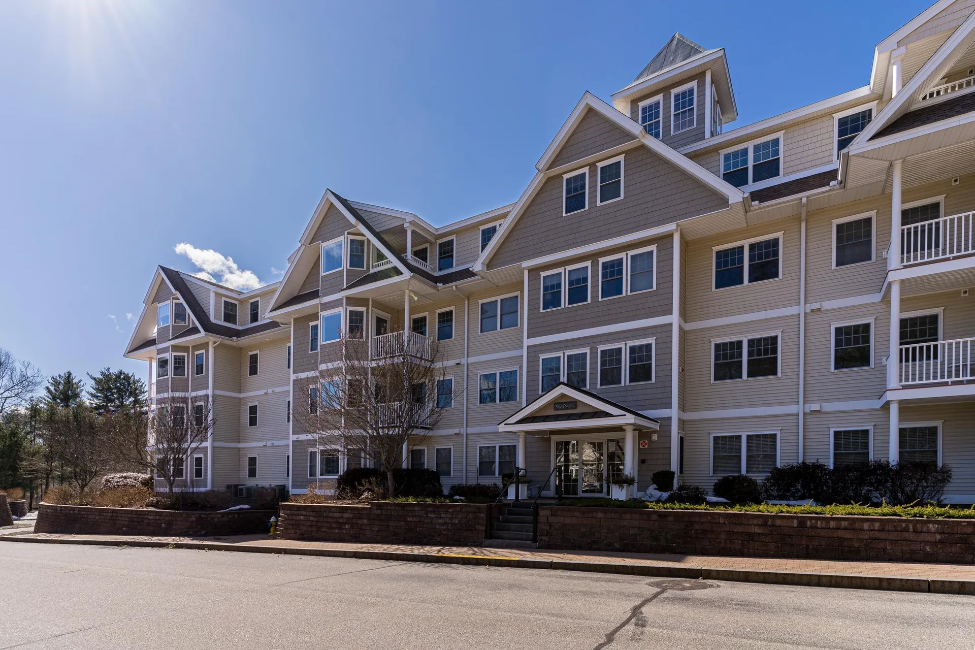 1 Sterling Hill Lane Exeter NH 03833