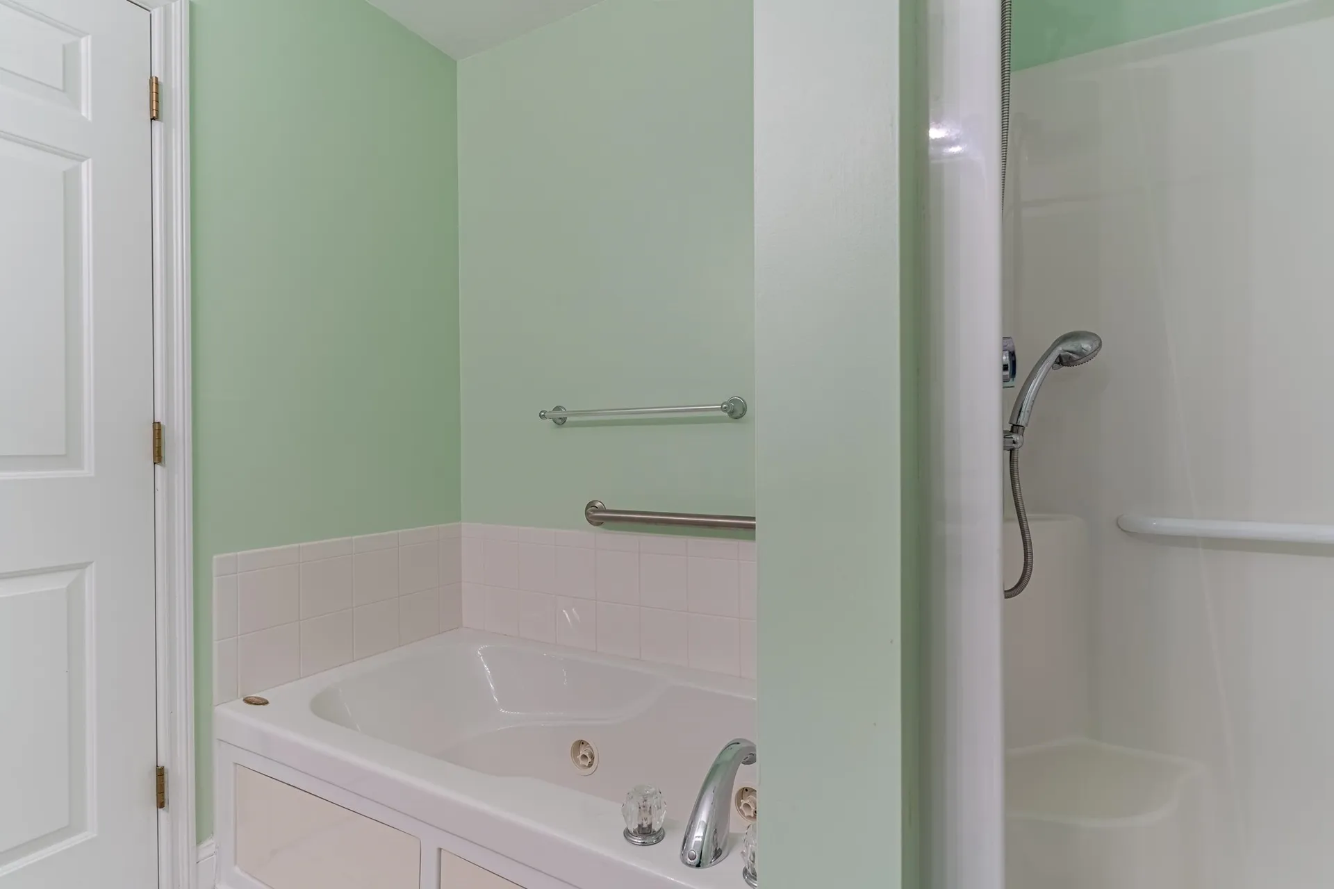 1 Sterling Hill Lane Exeter NH 03833