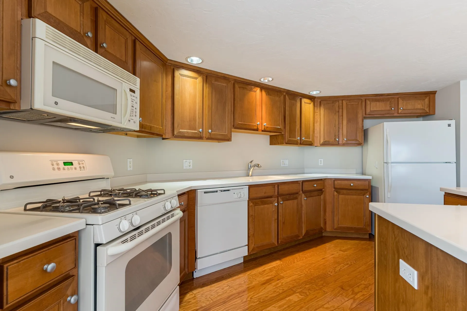 1 Sterling Hill Lane Exeter NH 03833