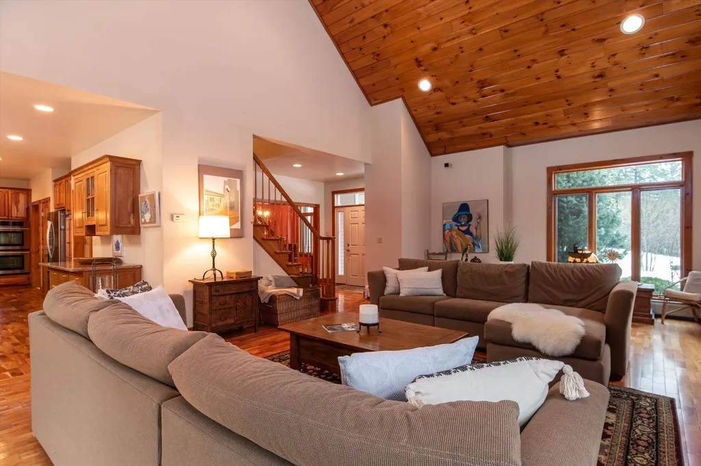 4 Garden Loop Road Winhall VT 05340