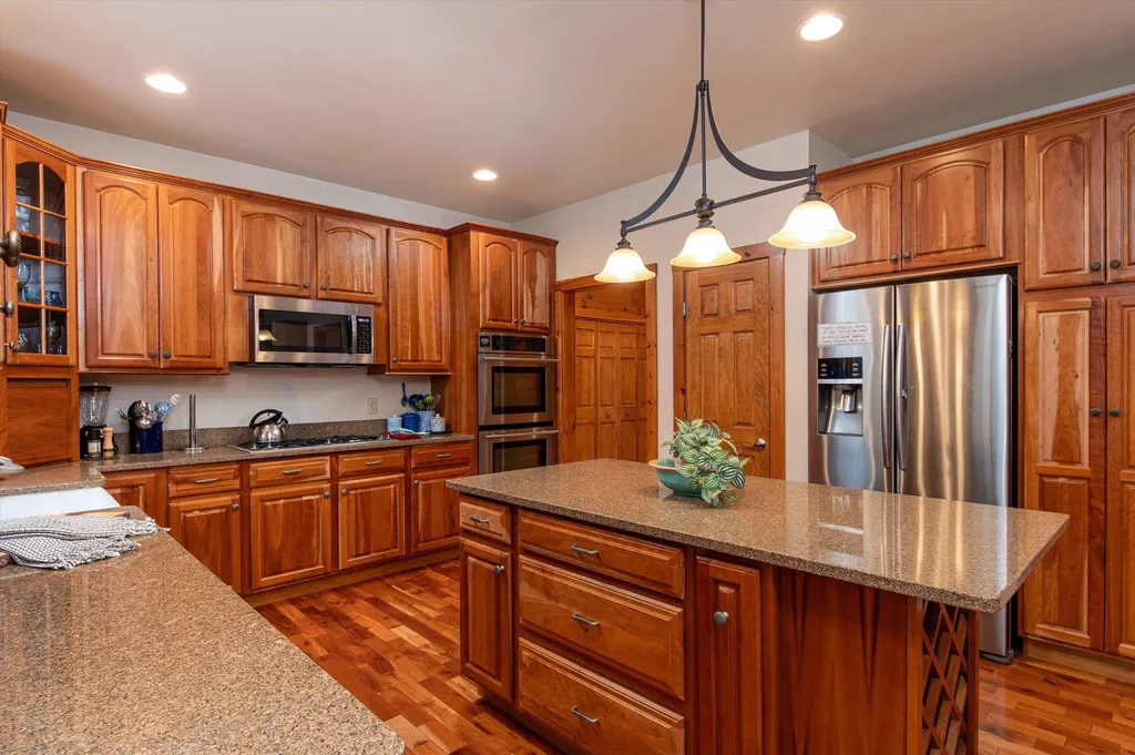 4 Garden Loop Road Winhall VT 05340