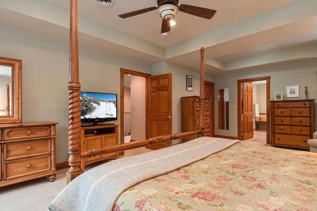 4 Garden Loop Road Winhall VT 05340