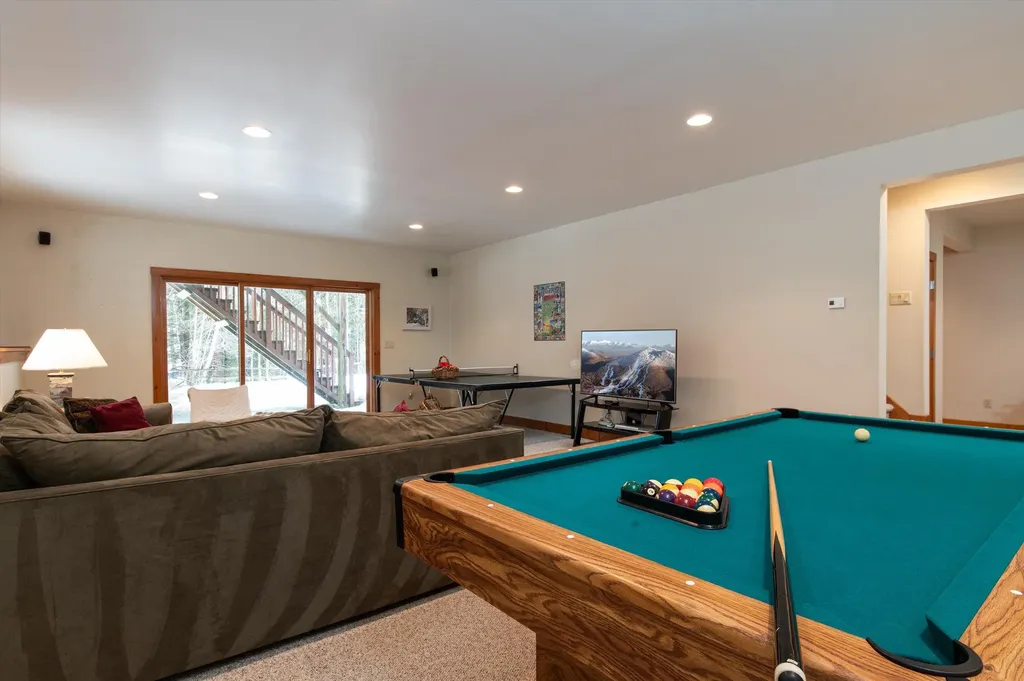 4 Garden Loop Road Winhall VT 05340