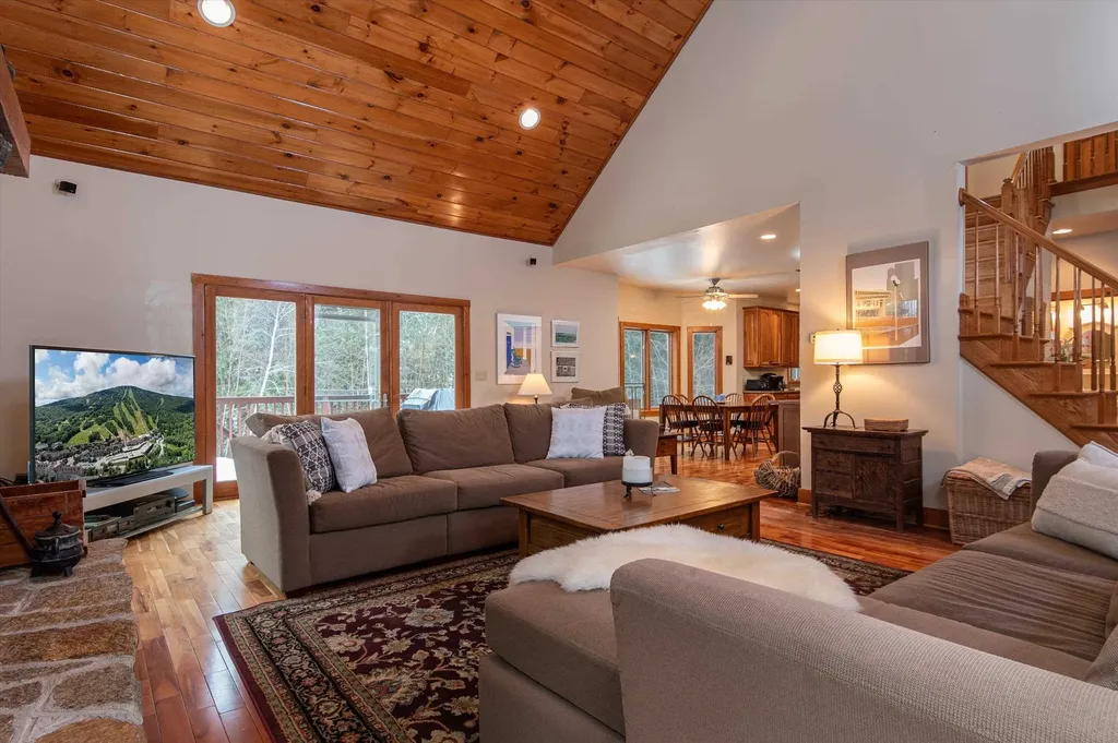 4 Garden Loop Road Winhall VT 05340