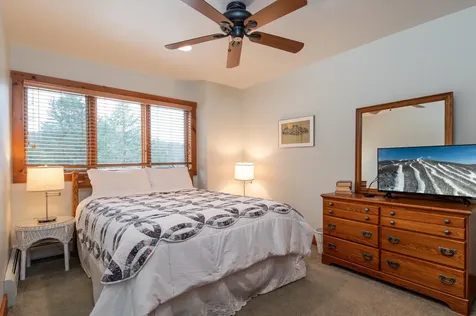 4 Garden Loop Road Winhall VT 05340