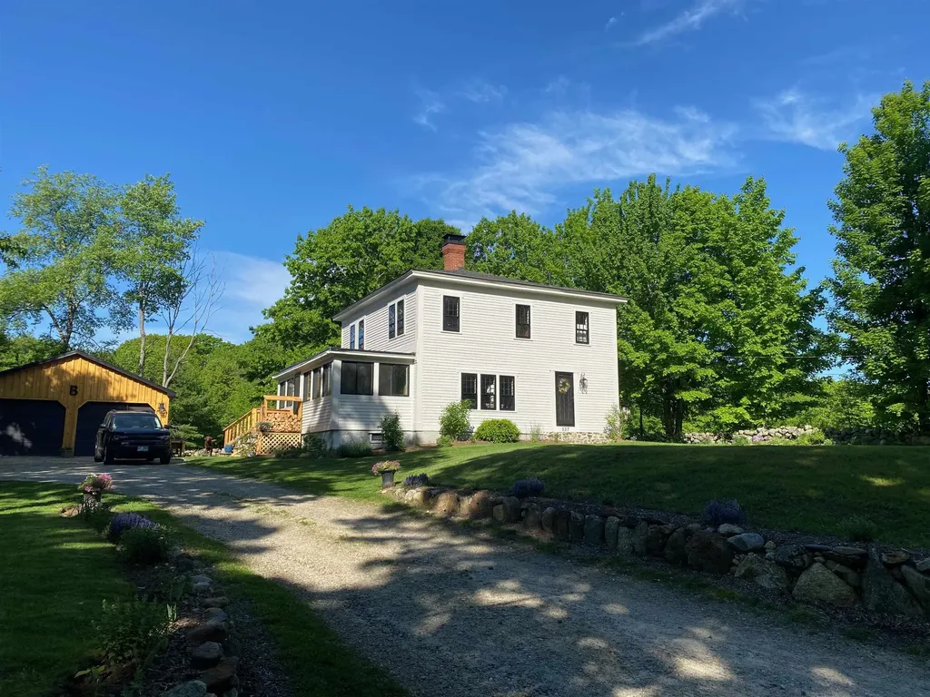 527 Beech Hill Road Hopkinton NH 03229