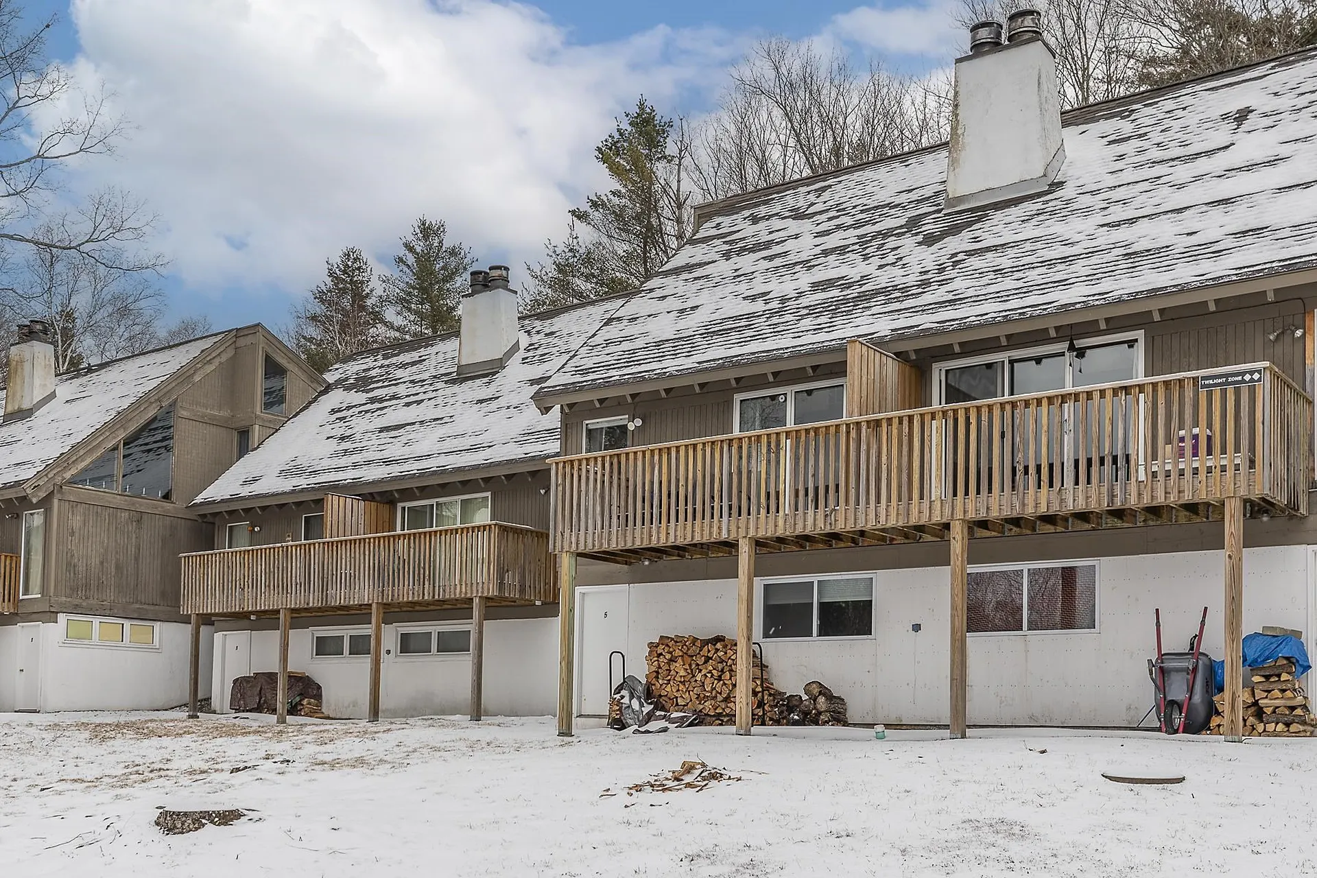 5 Snow Drift Lane Londonderry VT 05148