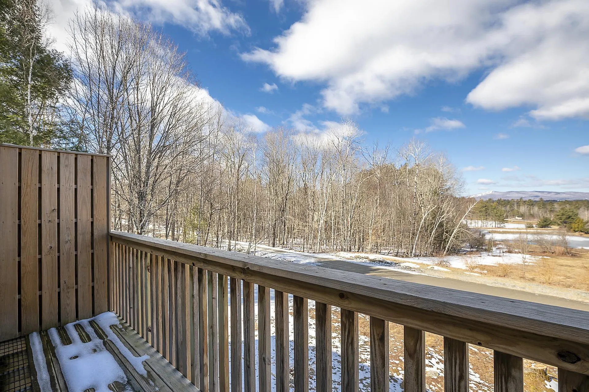5 Snow Drift Lane Londonderry VT 05148