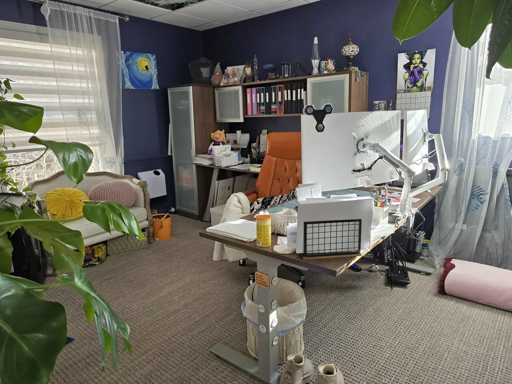 276 Newport Road New London NH 03257