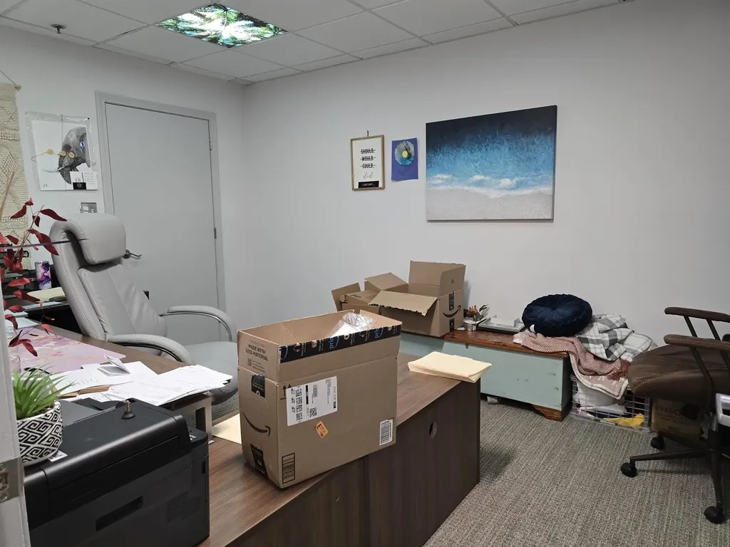 276 Newport Road New London NH 03257