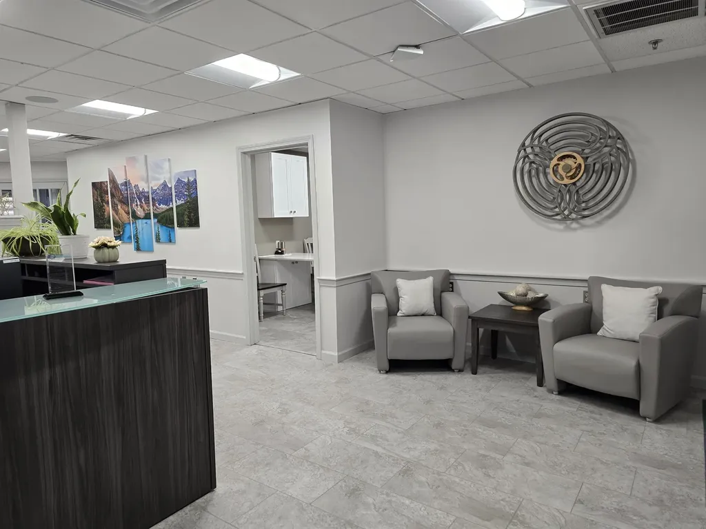 276 Newport Road New London NH 03257