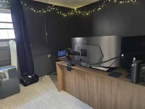 276 Newport Road New London NH 03257