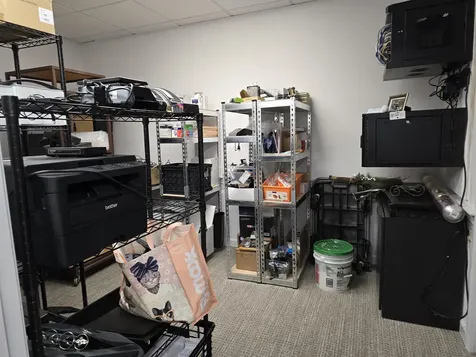 276 Newport Road New London NH 03257