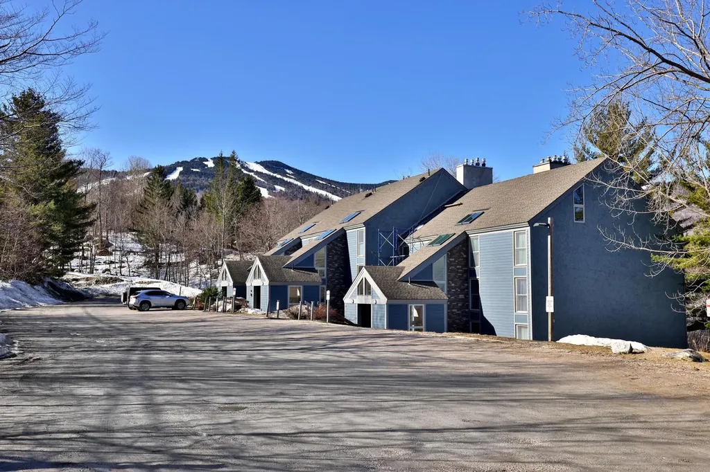 907 East Mountain Road Killington VT 05751