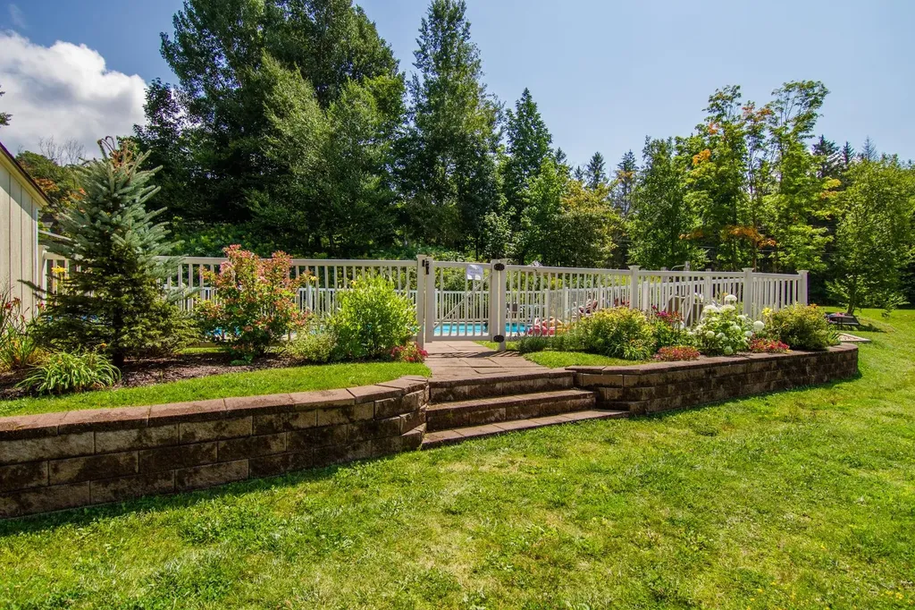 907 East Mountain Road Killington VT 05751