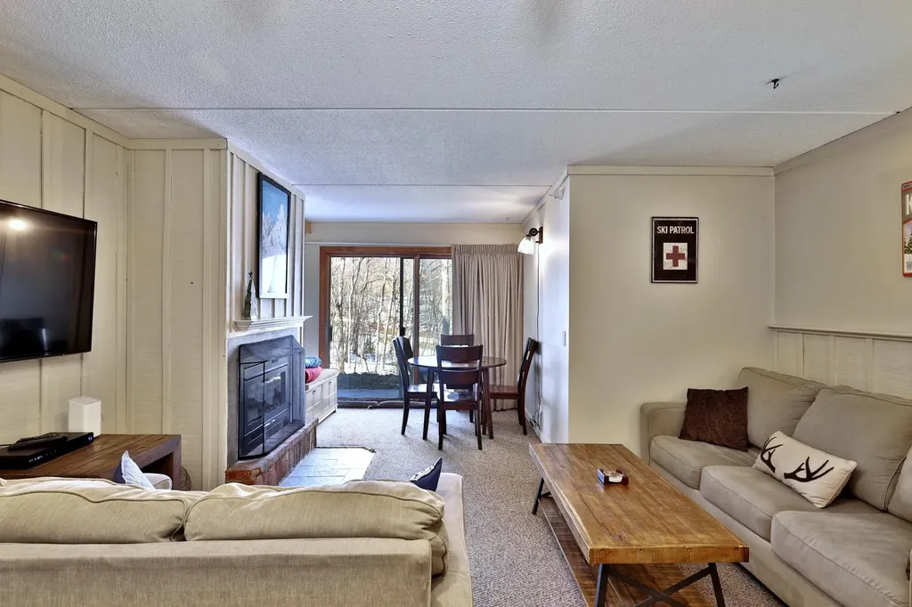 907 East Mountain Road Killington VT 05751