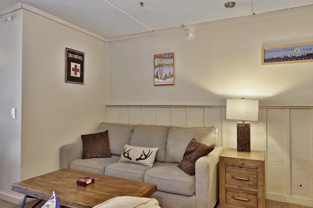 907 East Mountain Road Killington VT 05751