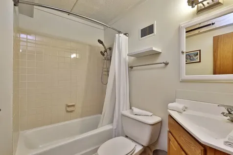 907 East Mountain Road Killington VT 05751