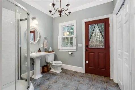 495 Suncook Valley Highway Epsom NH 03234