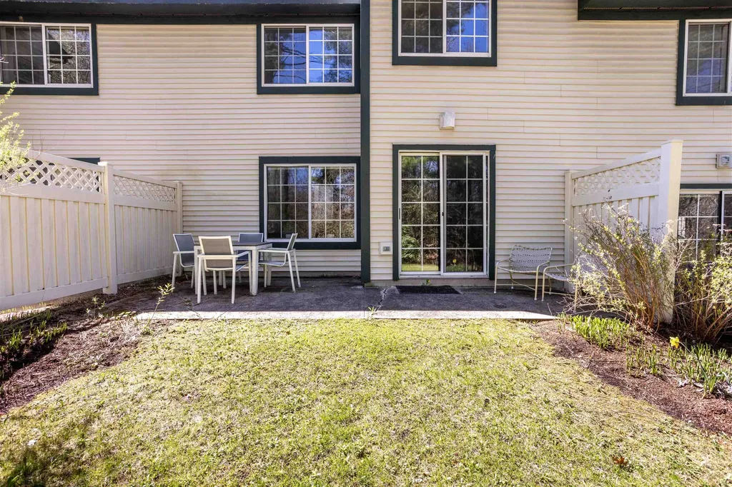 10 Lake Forest Drive Burlington VT 05401