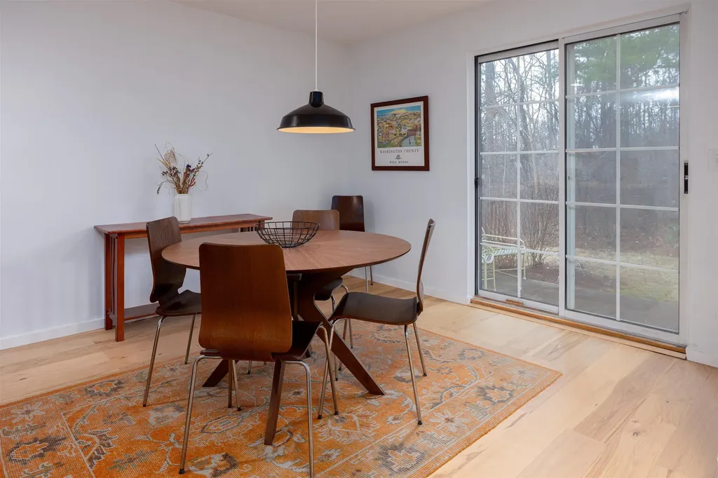 10 Lake Forest Drive Burlington VT 05401