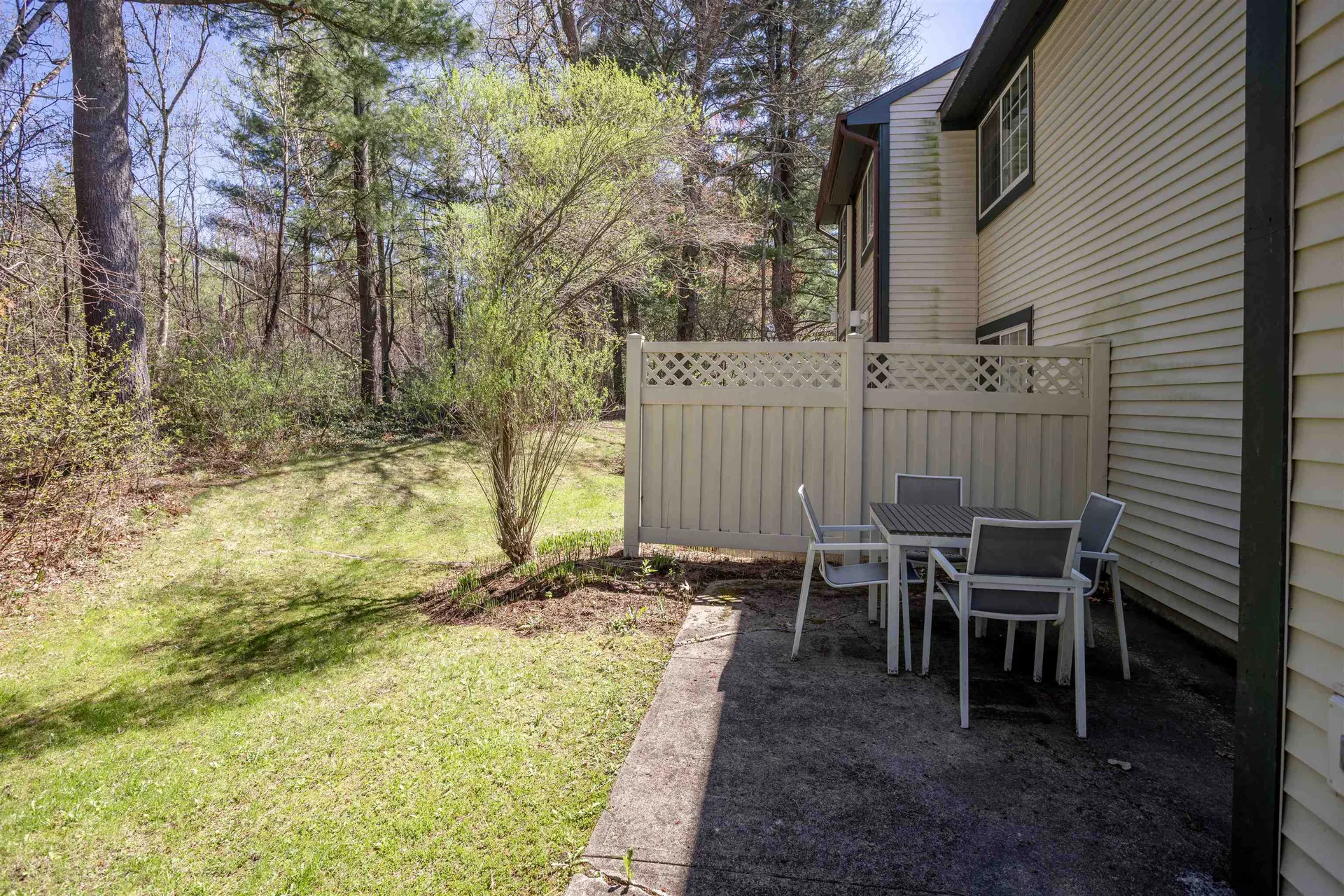 10 Lake Forest Drive Burlington VT 05401