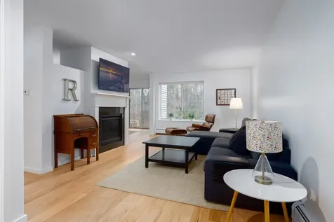 10 Lake Forest Drive Burlington VT 05401