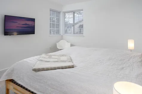 10 Lake Forest Drive Burlington VT 05401