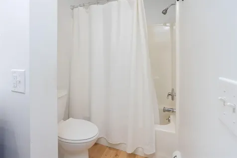 10 Lake Forest Drive Burlington VT 05401