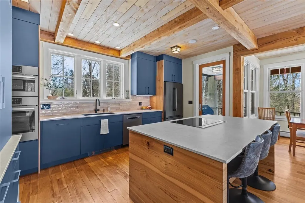 361 Grey Birch Road Stowe VT 05672