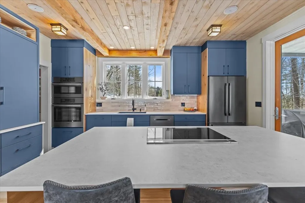 361 Grey Birch Road Stowe VT 05672