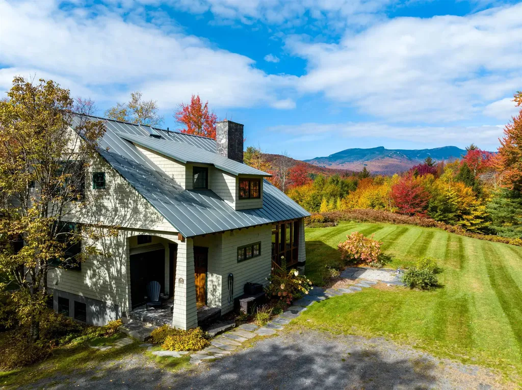 361 Grey Birch Road Stowe VT 05672