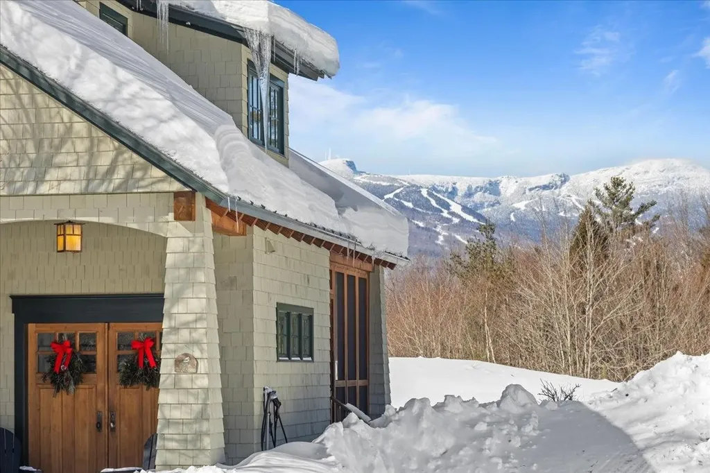 361 Grey Birch Road Stowe VT 05672