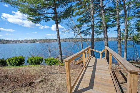 86 Chapin Terrace Laconia NH 03246