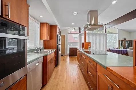 86 Chapin Terrace Laconia NH 03246