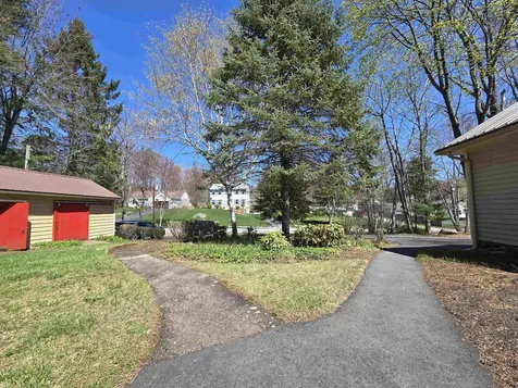 86 Chapin Terrace Laconia NH 03246
