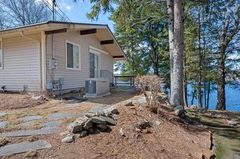 86 Chapin Terrace Laconia NH 03246