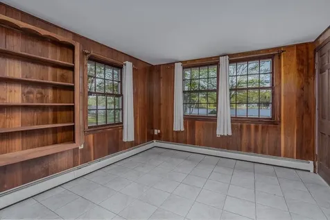 1047 Dover Road Epsom NH 03234