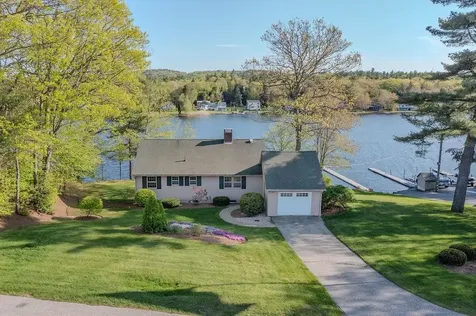 1047 Dover Road Epsom NH 03234