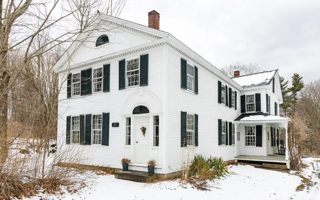 10 Cold Pond Road Acworth NH 03601