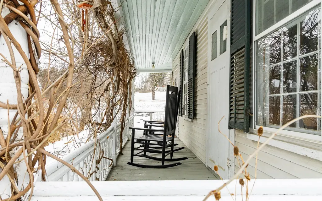 10 Cold Pond Road Acworth NH 03601