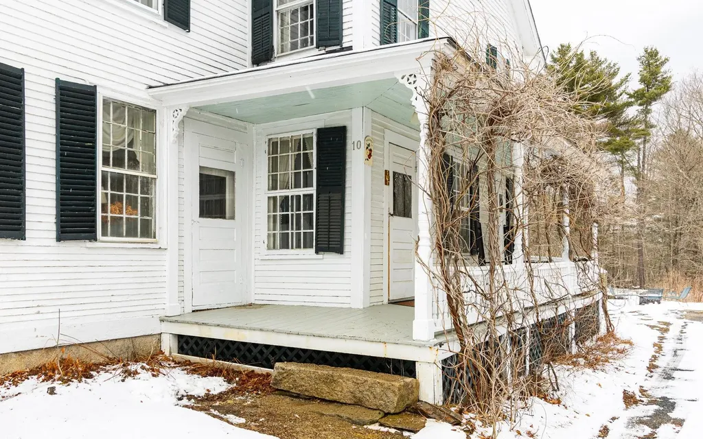 10 Cold Pond Road Acworth NH 03601