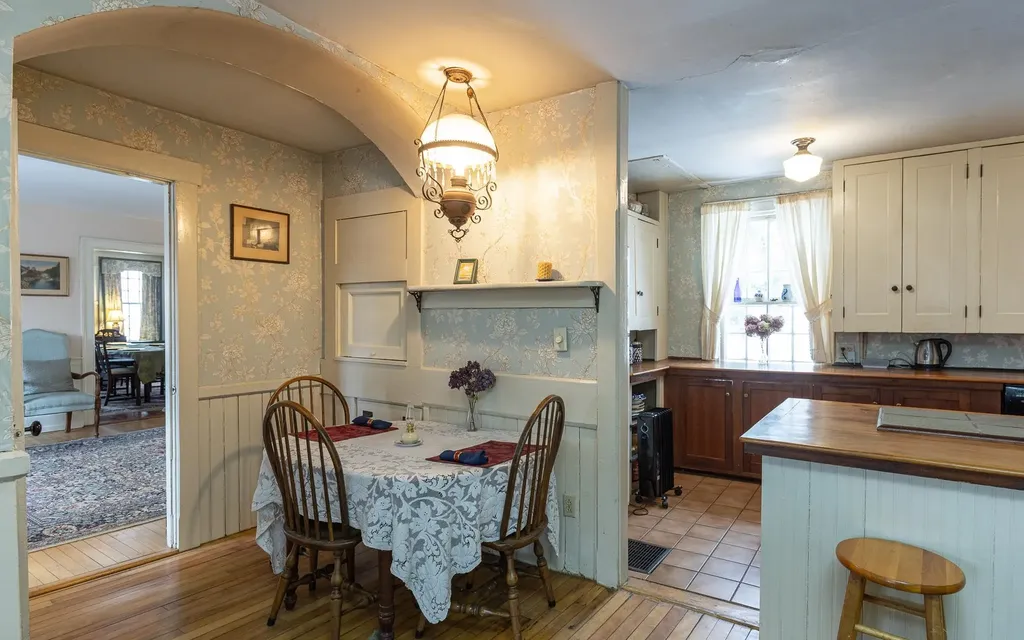 10 Cold Pond Road Acworth NH 03601