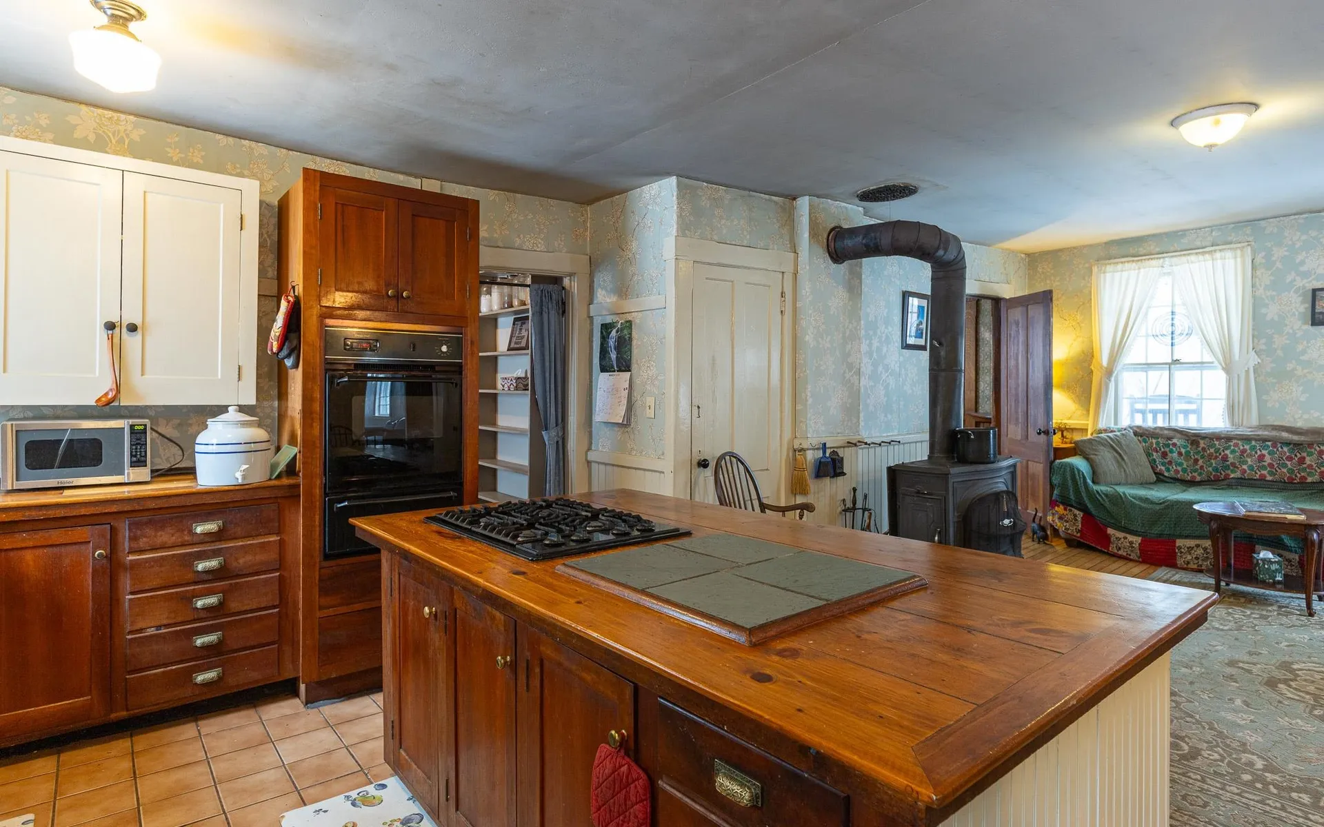 10 Cold Pond Road Acworth NH 03601