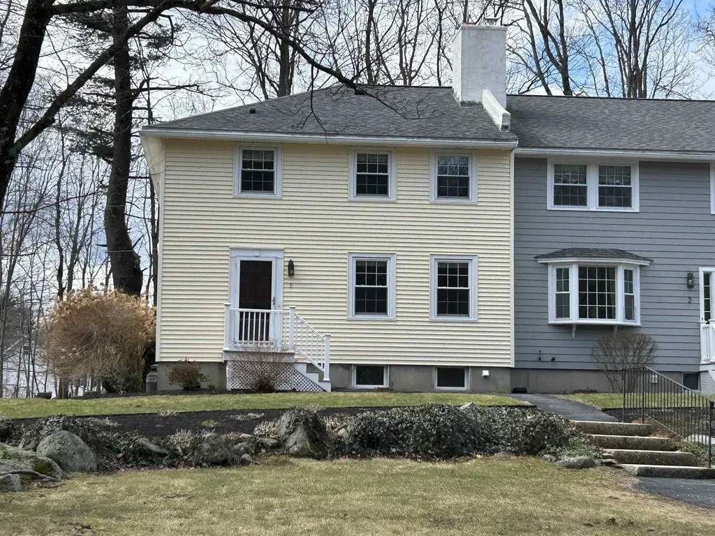 41 Boulder Brook Drive Exeter NH 03833