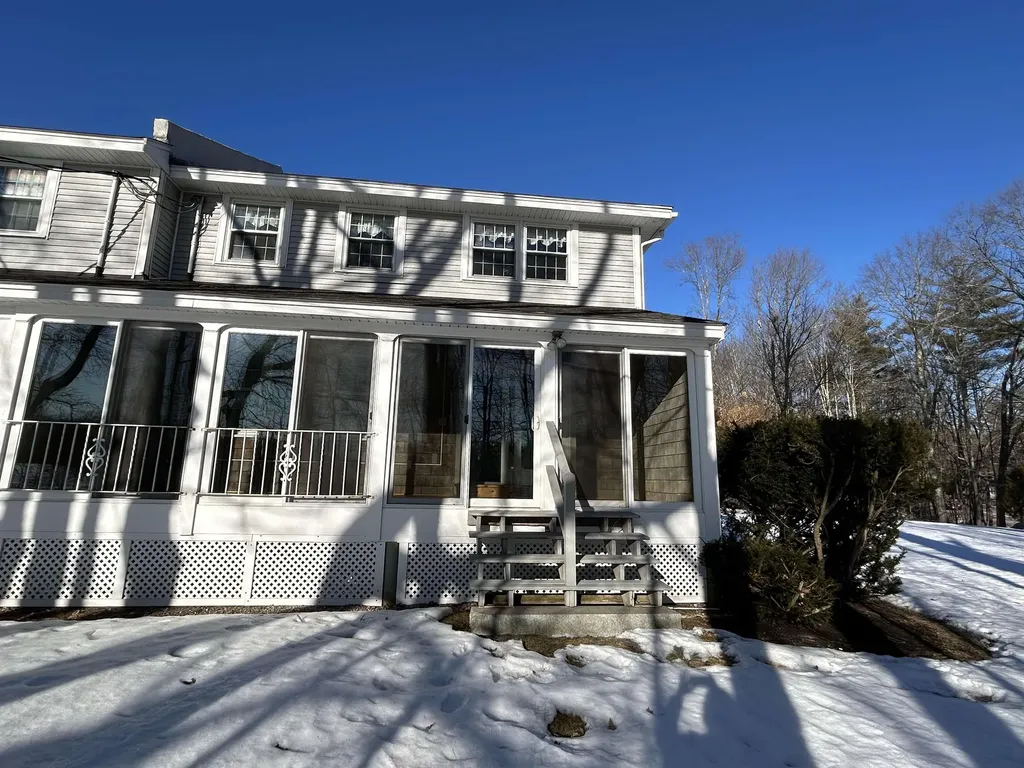41 Boulder Brook Drive Exeter NH 03833