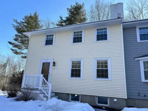 41 Boulder Brook Drive Exeter NH 03833