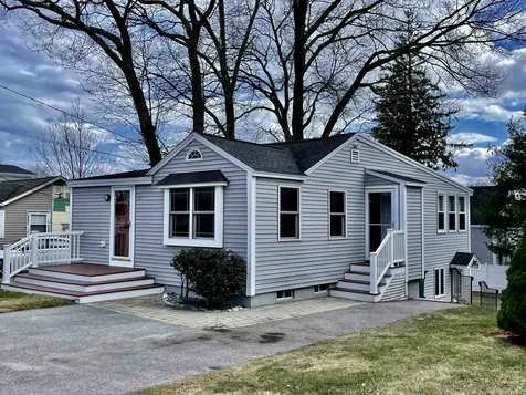 5 Walnut Avenue Hampton NH 03842